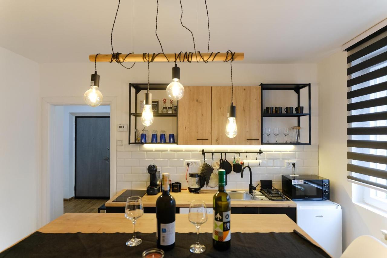 Mak Apartment - Free Parking - Balcony 塞拉耶佛 外观 照片